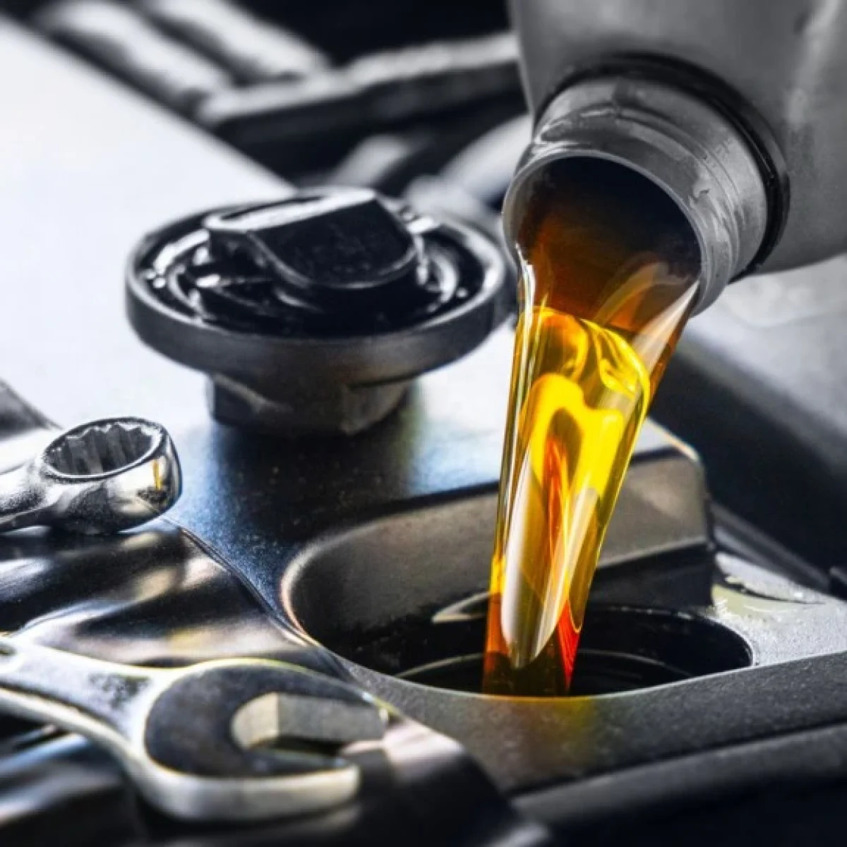 do-electric-vehicles-use-oil.jpeg